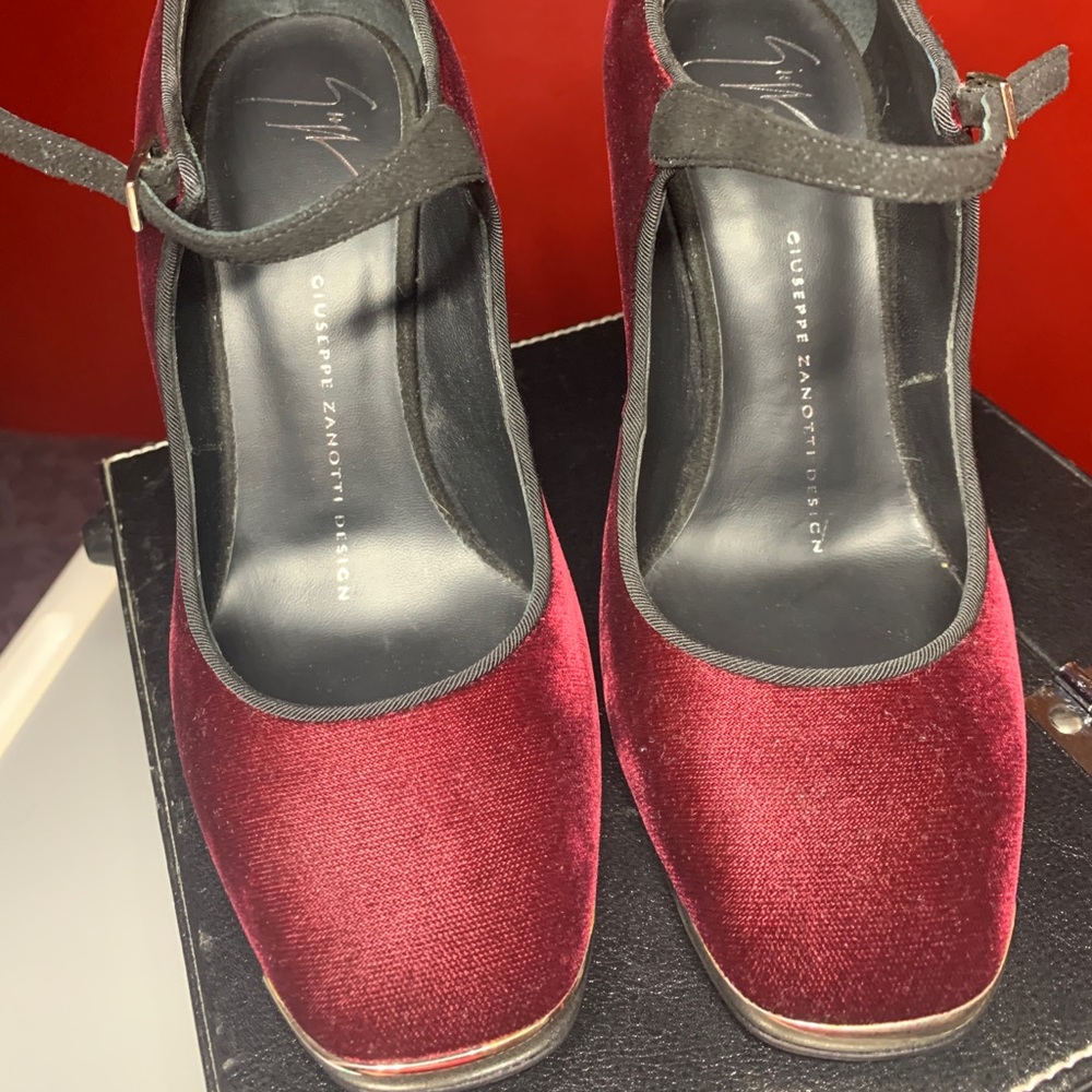 Giuseppe’s!! - Picture 6 of 6